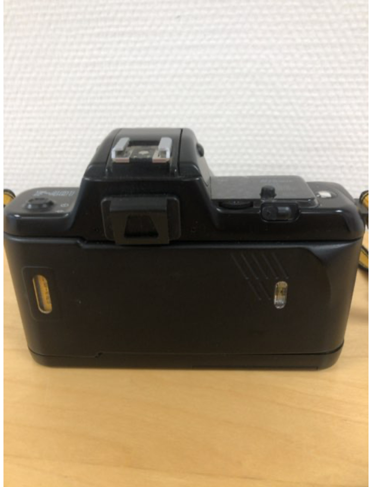Nikon F-401 kamera